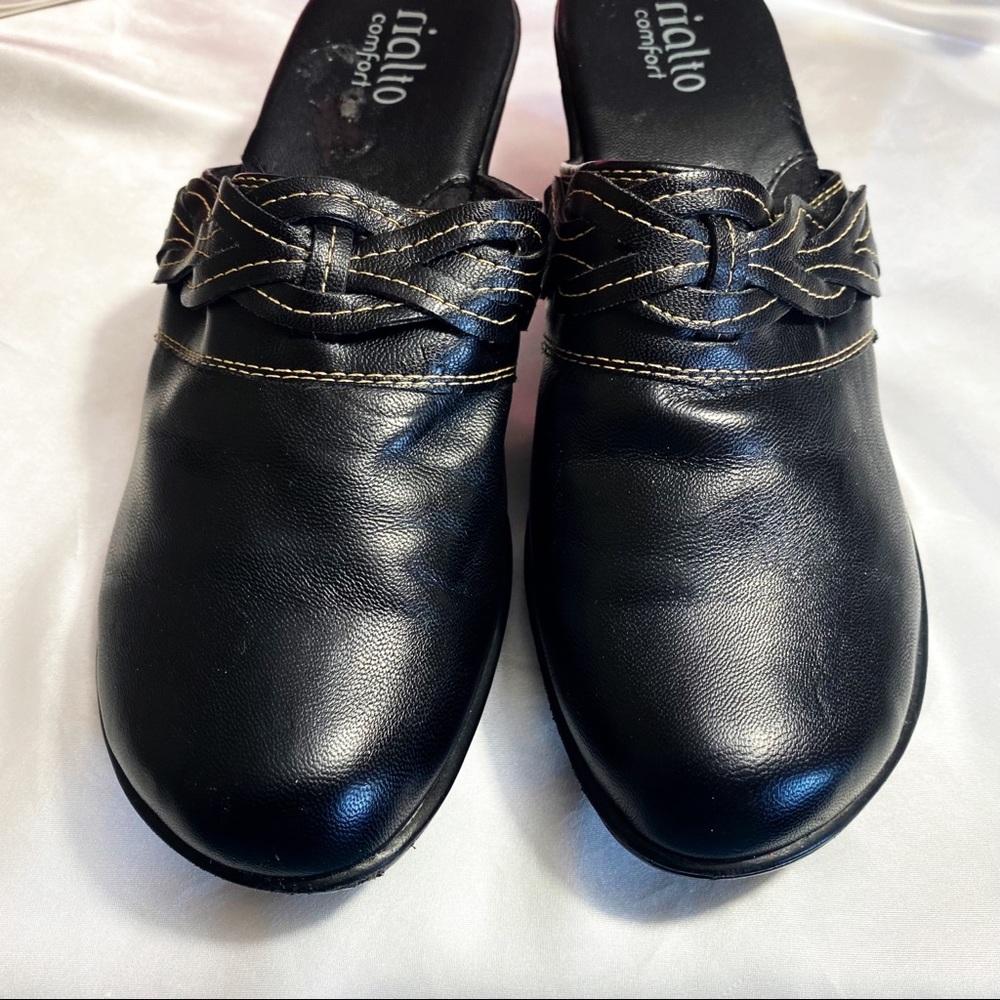 RIALTO clog braided trim clog shoes contrast  stitching EUC 2 3/4” heel 7.5 M